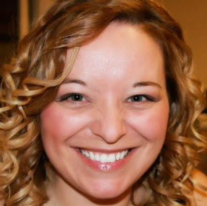 Meet your Posher, Leah